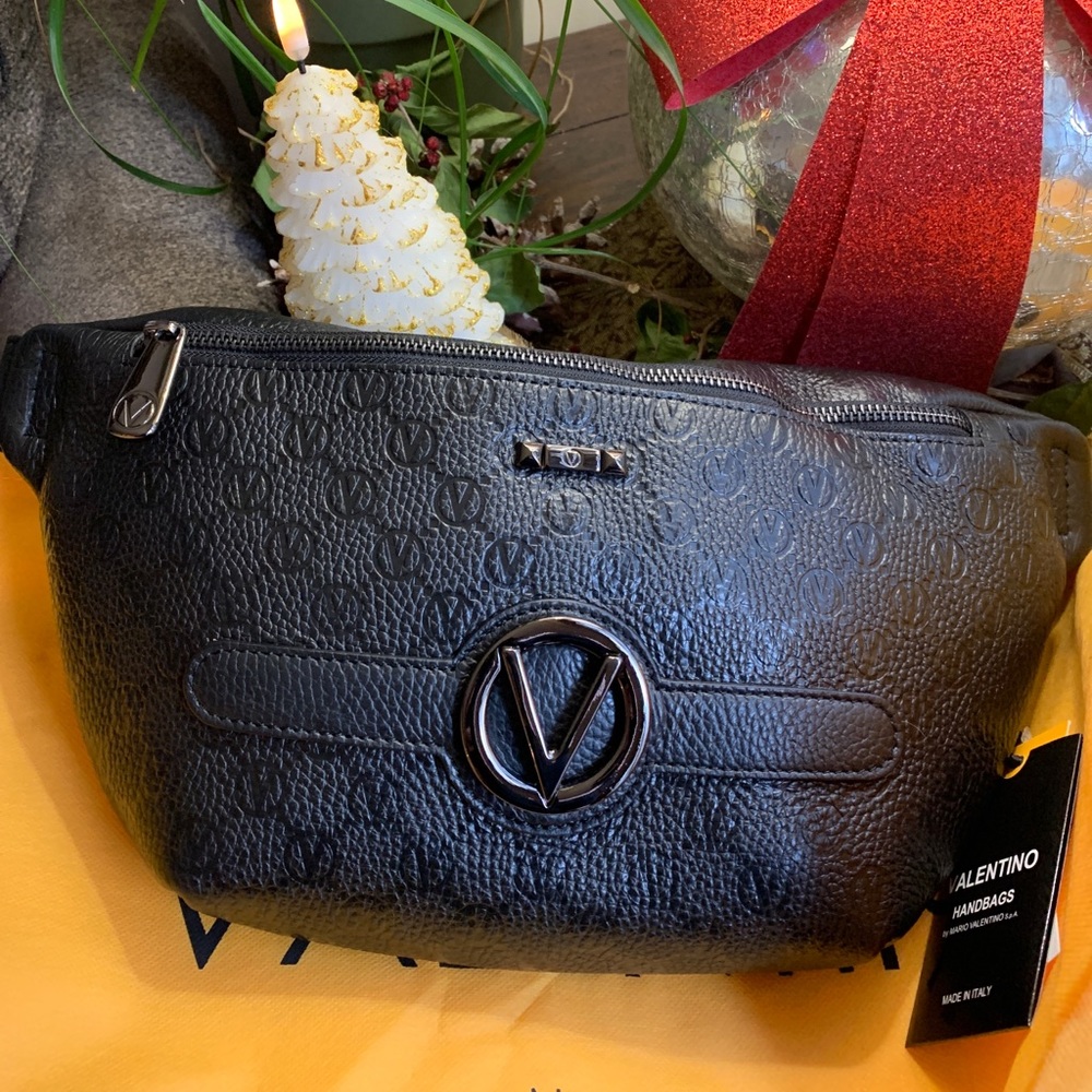 Authentic VALENTINO by Mario EMBOSSED LOGO Leather zip top  beltbag